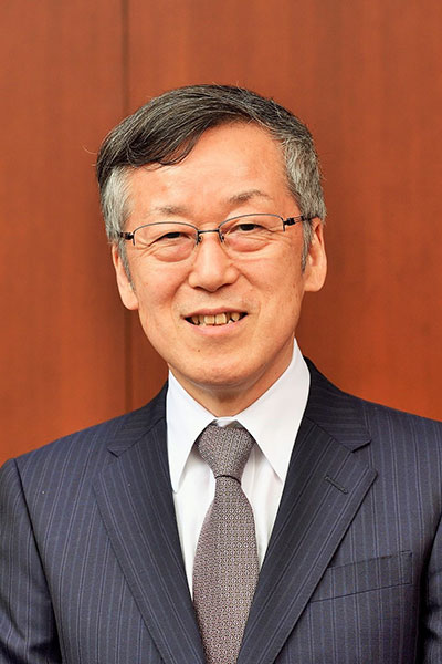 原田泰